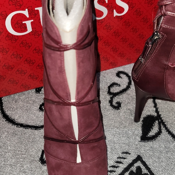 Guess Booties Size 8.5 - Picture 3 of 9